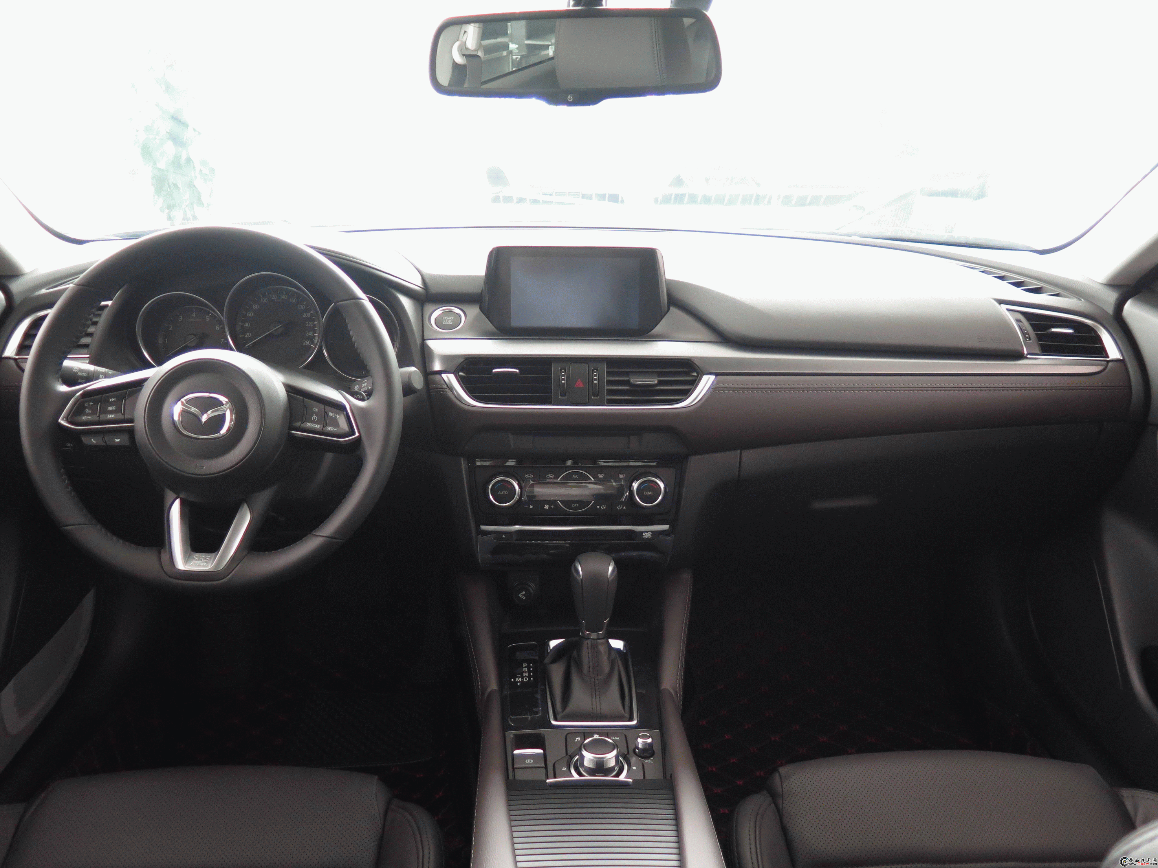 阿特茲車型 內(nèi)飾圖