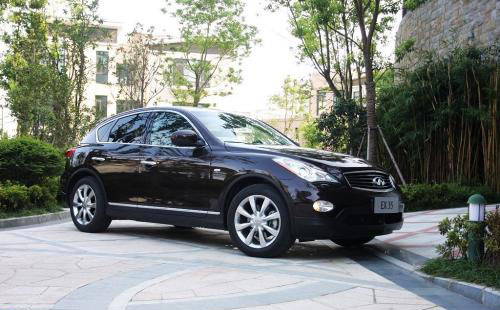 英菲尼迪EX35